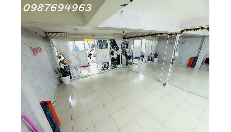 QUẬN 8, CÁCH CÂY CẦU QUA Q1, NGANG RỘNG 4.1x15.4M, DÒNG TIỀN SẴN 15TR/TH - CHỈ 12T TL